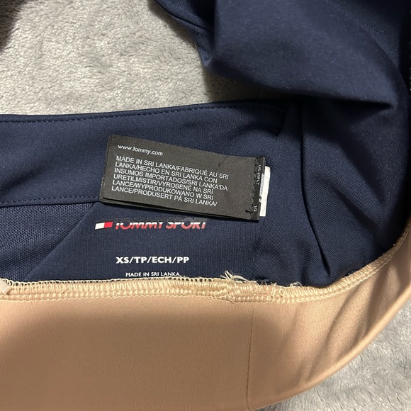 Tommy Hilfiger Sports Bra with shorts - Picture 7 of 13